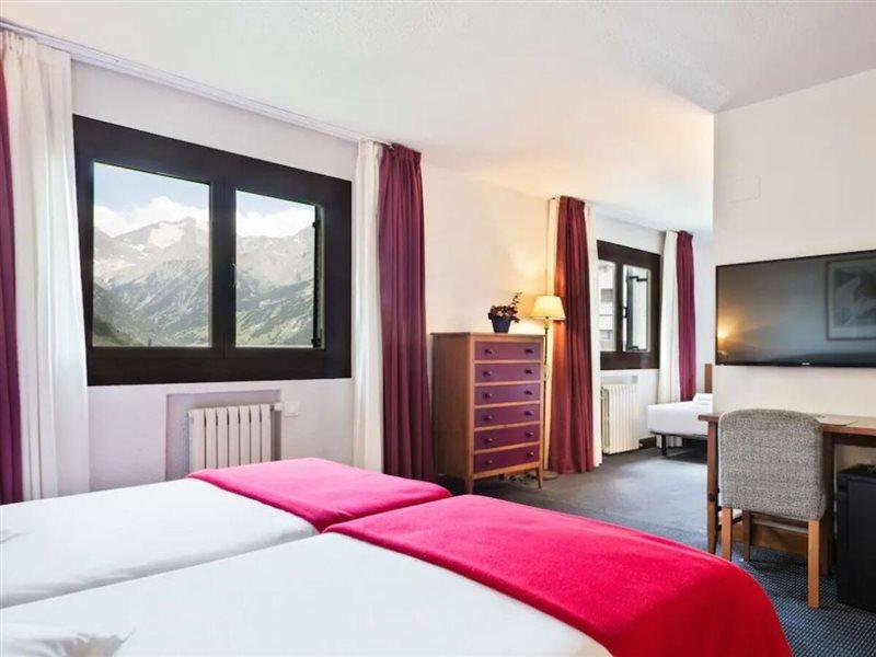 Snoe Hotel Formigal Exterior foto